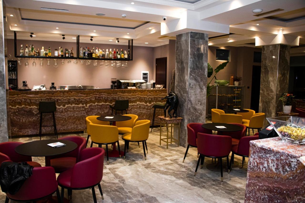 Hotel Elysee Тирана Экстерьер фото